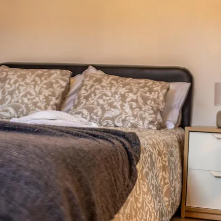 Esther Cozy Vacay Setúbal